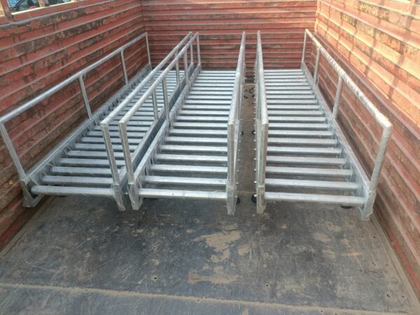 Conveyor - Image 2