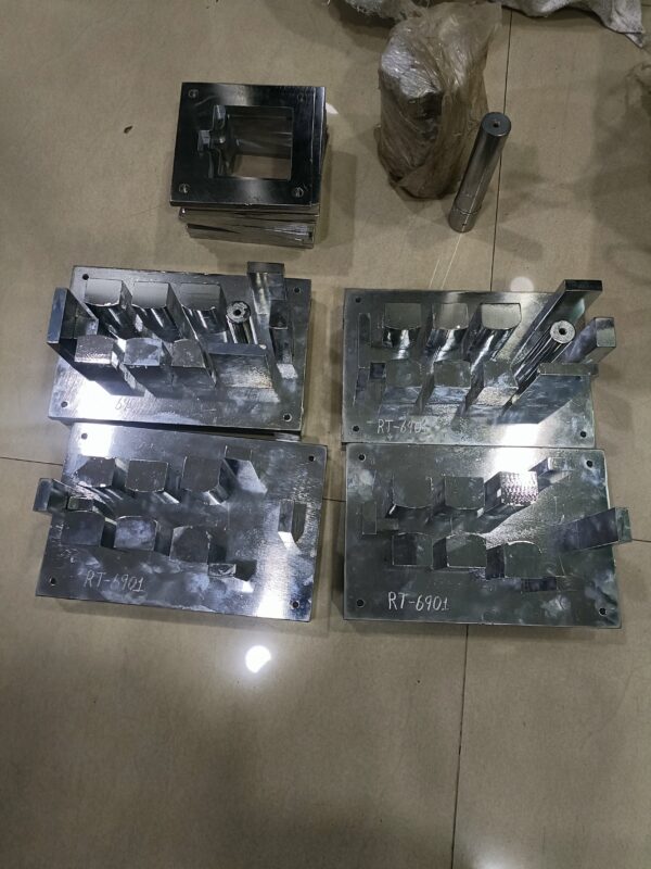 Sleeper ,Mold Checking Gauges - Image 5